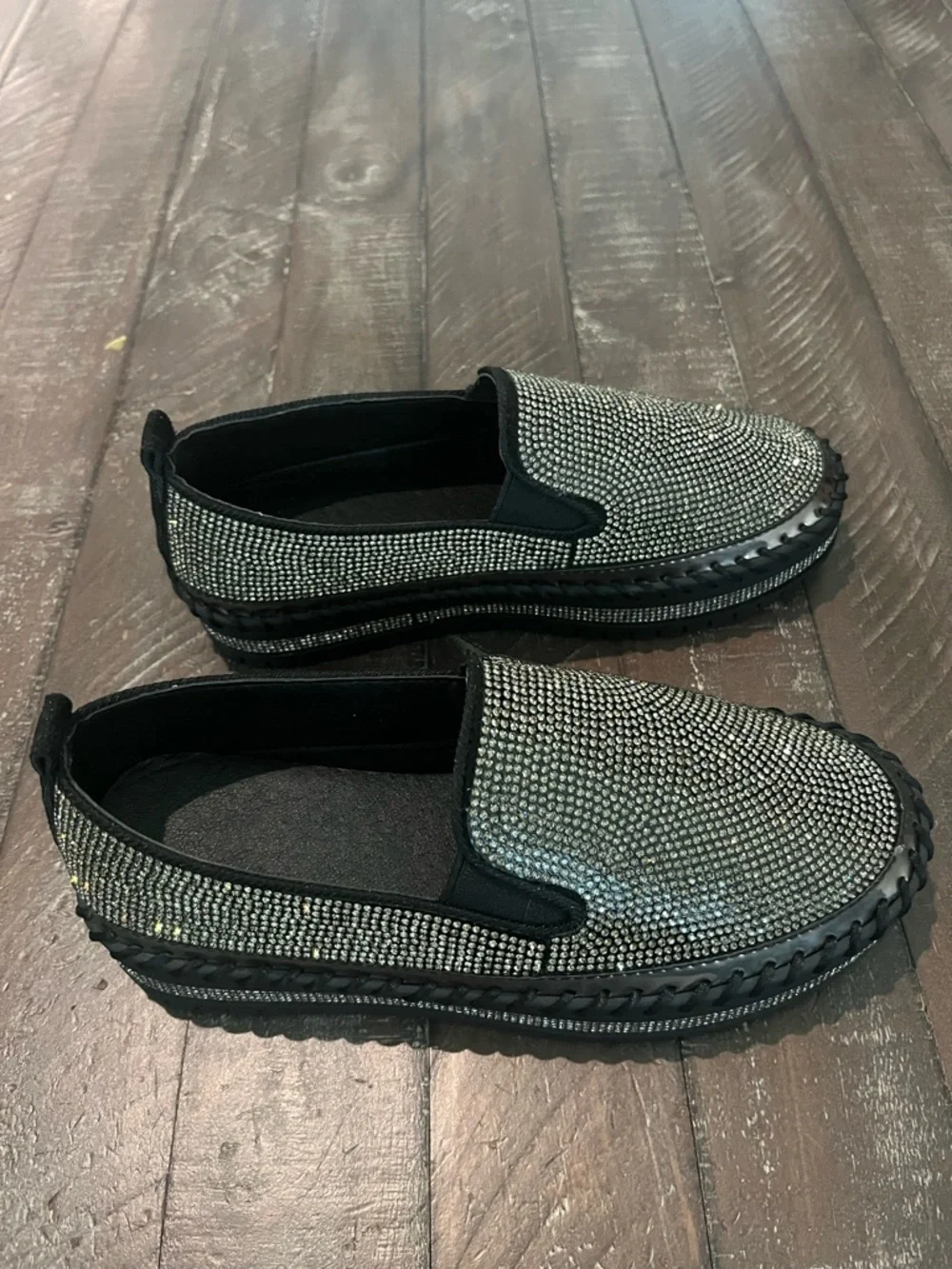 NEW Rhinestone Flats - Picture 2 of 6